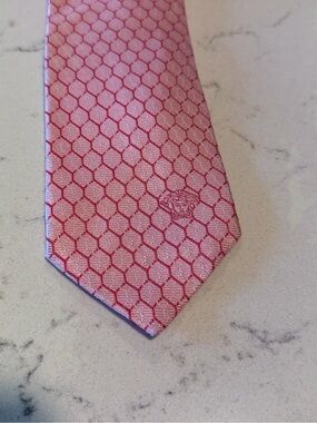 VERSACE Men’s Pink Patterned Silk Tie